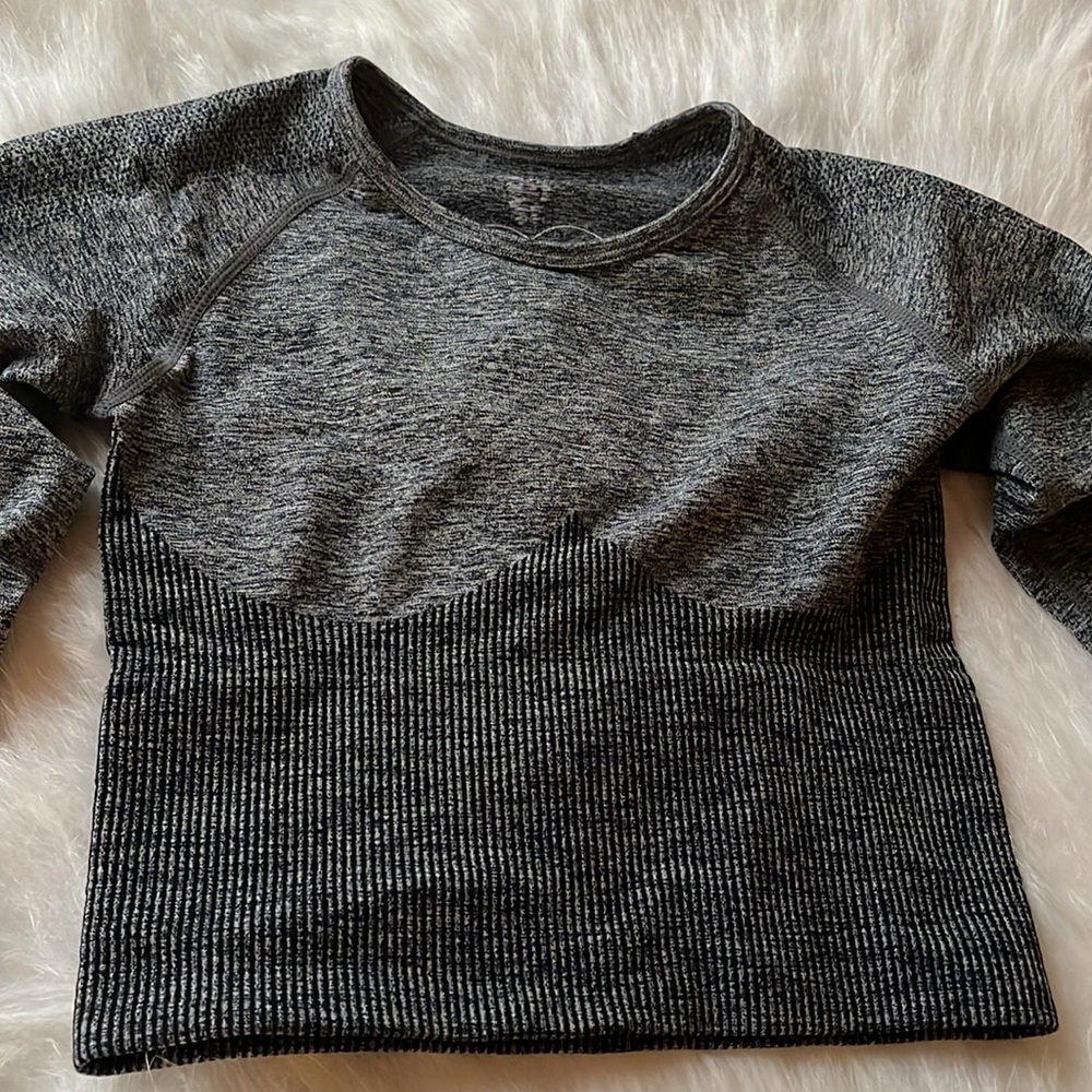 Active Top - image 2